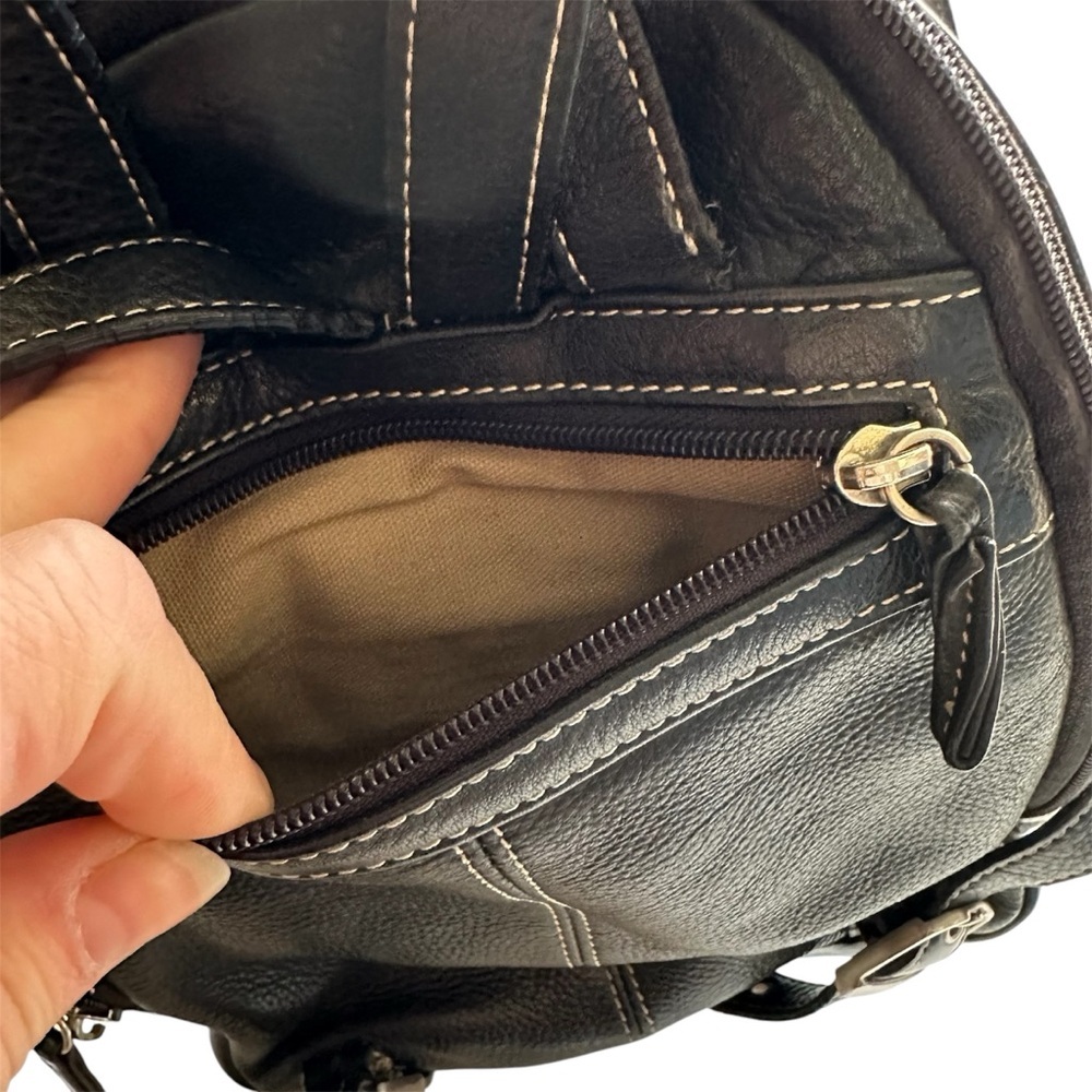 Tignanello Black Leather Stitched Backpack Purse 10 x 8.5” genuine leather - Picture 2 of 9